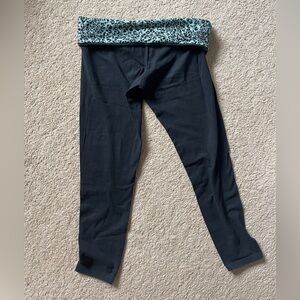 Capri leggings with fold over lace top